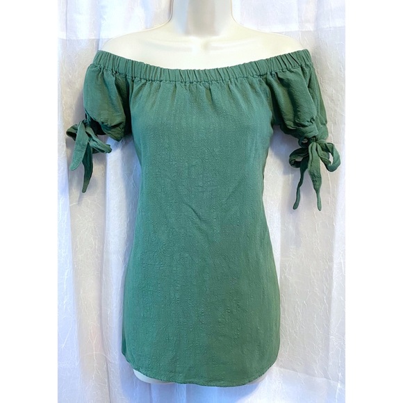 Flirty Lulus Green Off Shoulder Tie Top sz: S - Picture 1 of 8